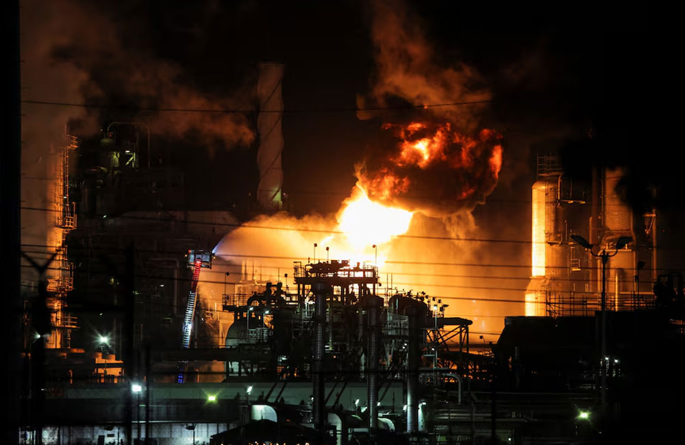 Fire breaks out at Chevron's El Segundo refinery in Los Angeles