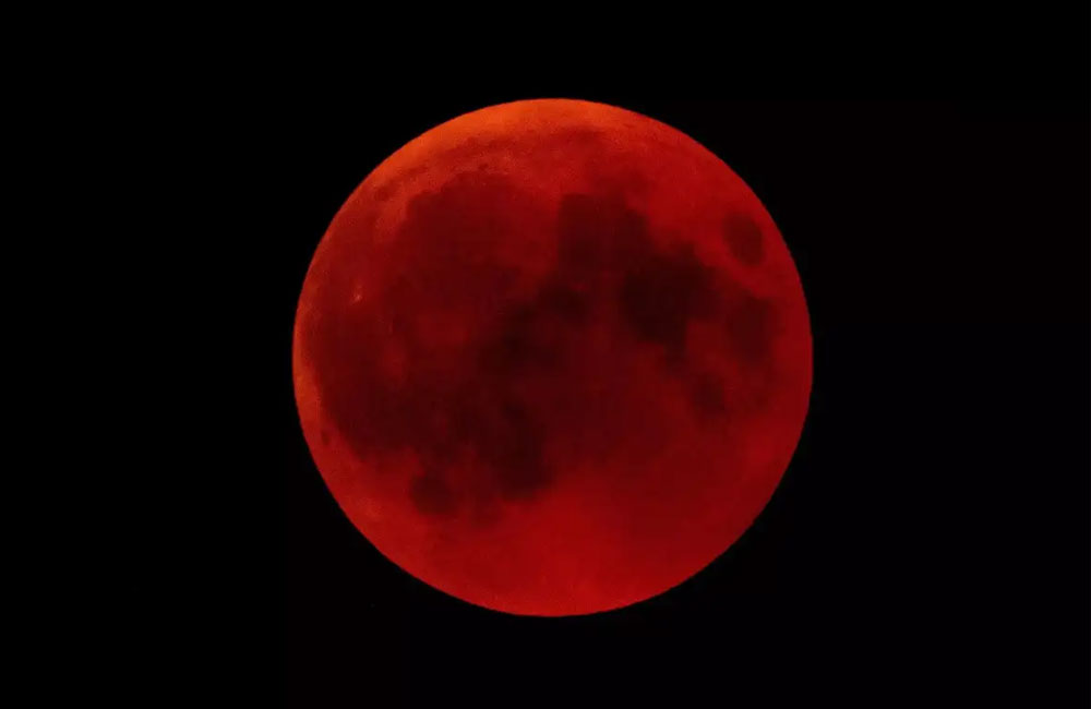 Total Lunar Eclipse Tomorrow