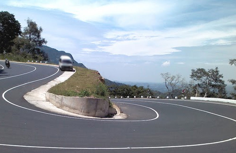 Kandy–Mahiyanganaya Road Shut Between Medamahanuwara and Hasalaka