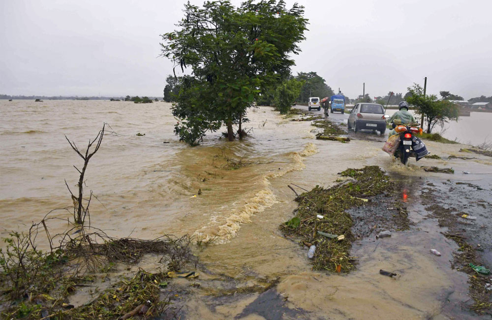 Adverse Weather Leaves Trail of Damage Across Sri Lanka
