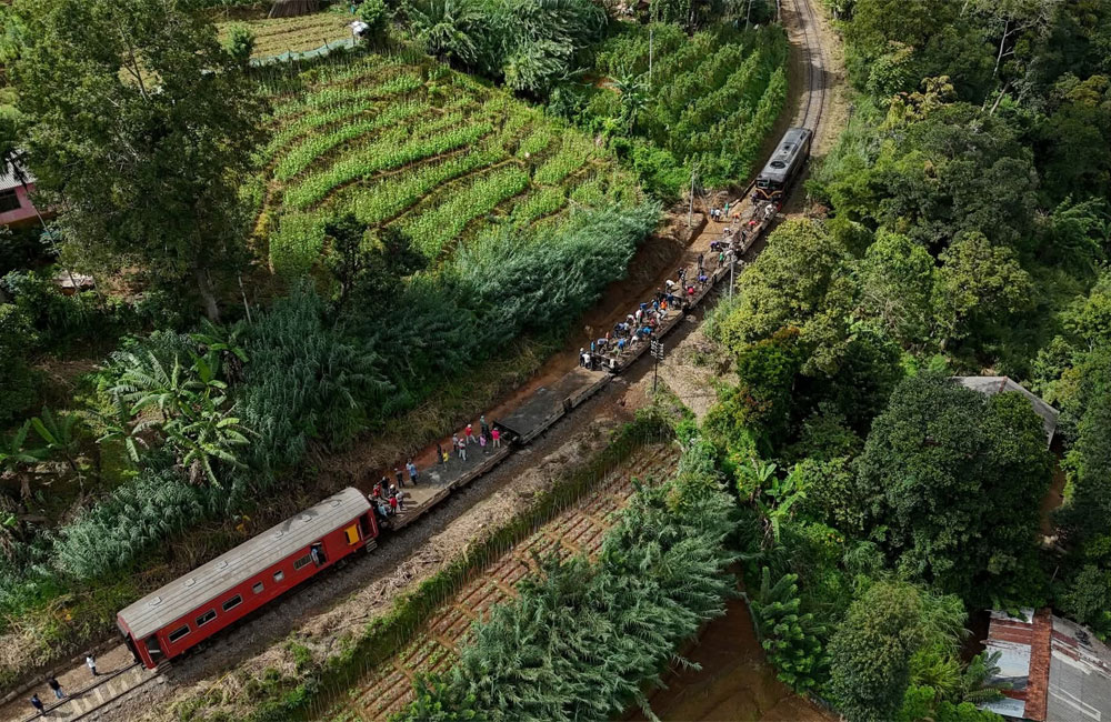 Badulla–Haputale Train Line Cleared to Reopen After Cyclone Disruption