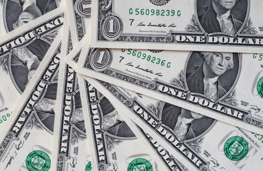 Rupee Weakens Further Against US Dollar in Early Week Trading