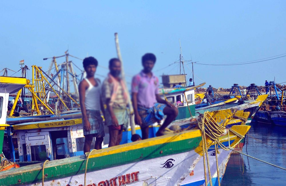 Sri Lanka Navy Detains Indian Fishermen, Seizes Boats for Illegal Fishing off Jaffna