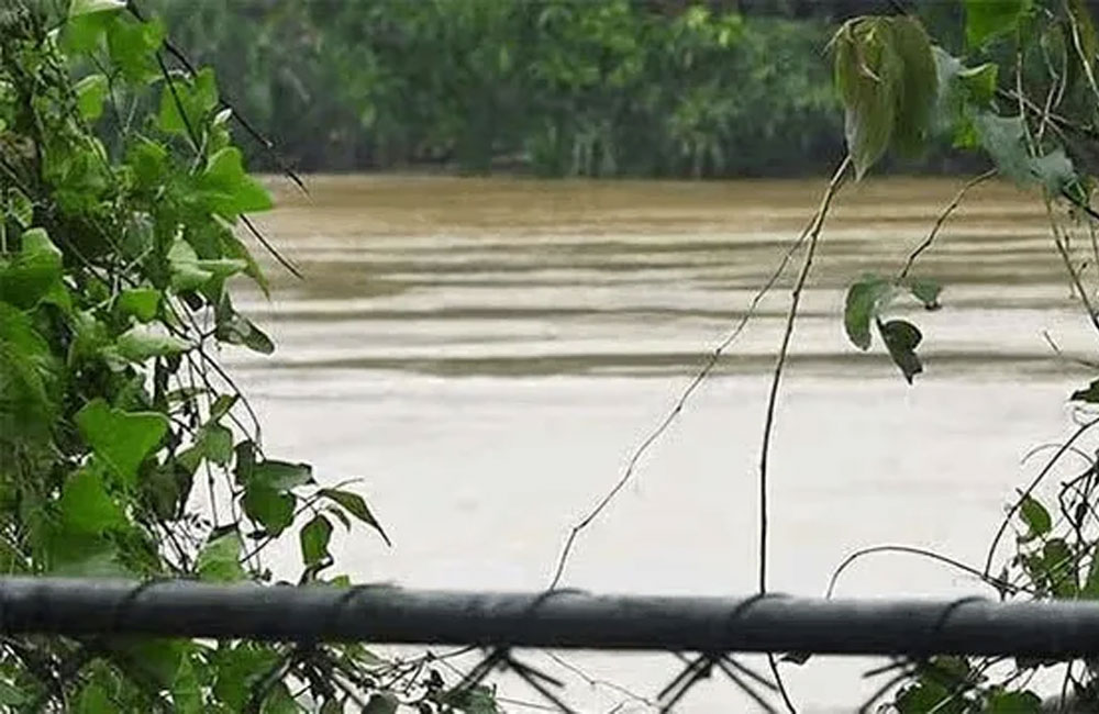 Minor Flood Warning Issued for Kuda Ganga Amid Heavy Rainfall