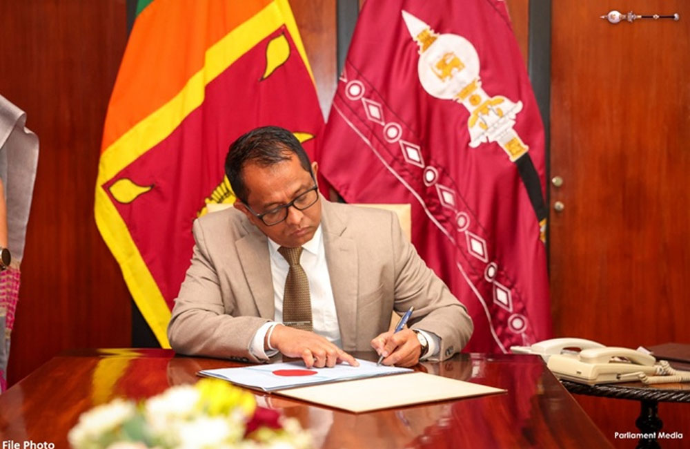 Speaker endorses certificates on Two Bills