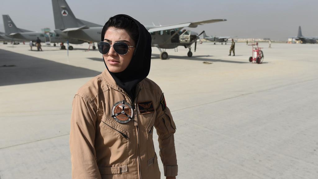 Wo04 Afghan pilot
