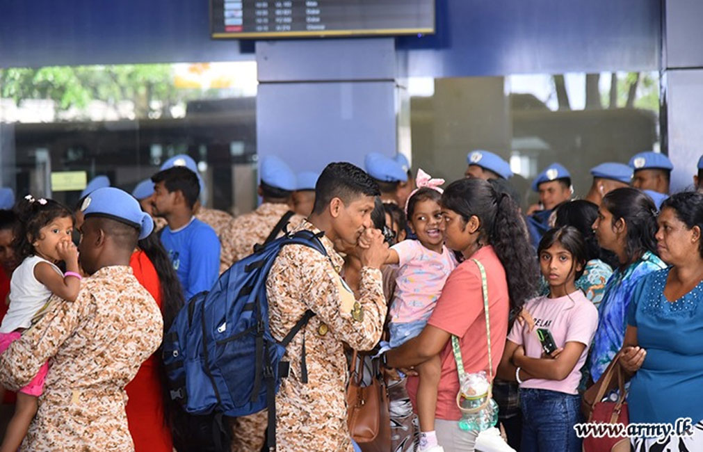 121 Sri Lankan Army Personnel Depart for UN Mission in Lebanon
