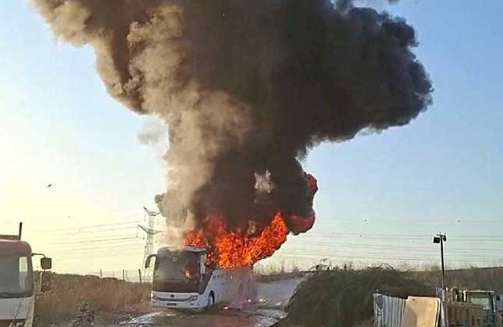 Bus with 20 Sri Lankan Workers Catches Fire in Israel