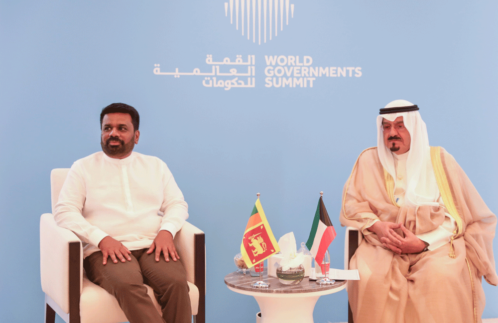 155,000 Sri Lankan workers in Kuwait: President meets Kuwait PM