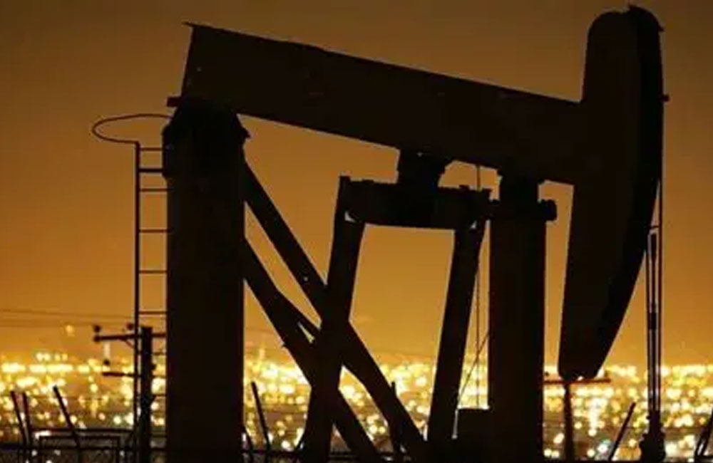 Oil tops $100 again despite historic release of reserves