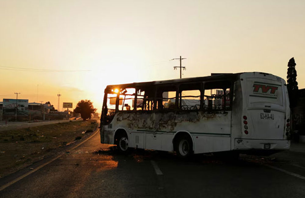 Mexican drug lord killing sparks revenge attacks; cars and businesses set ablaze, highways blocked