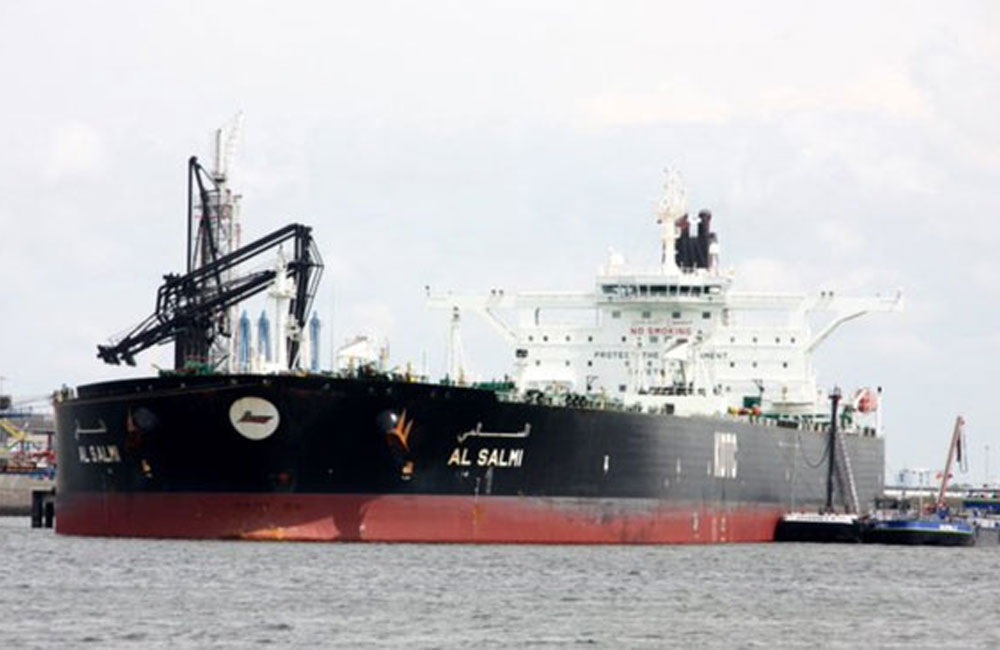 Kuwait says Iran struck giant oil tanker