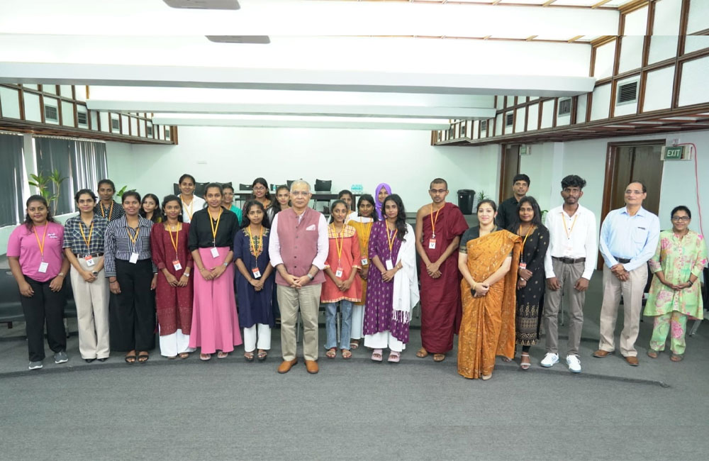 20 Sri Lankan students to study Hindi in India under scholarship programme