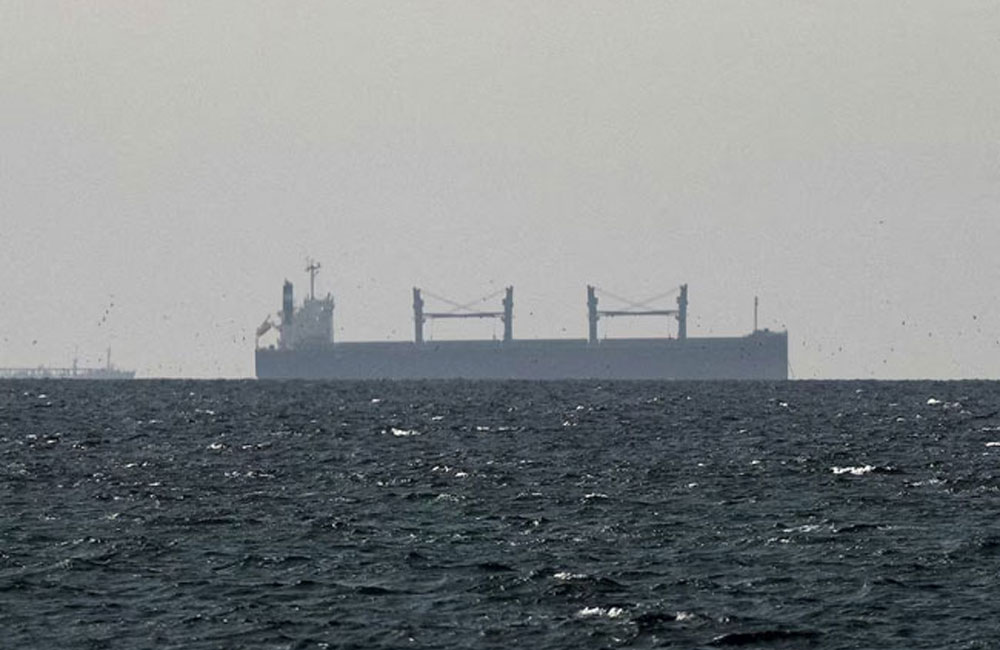 UK-led 40-nation coalition demands end to Hormuz blockade