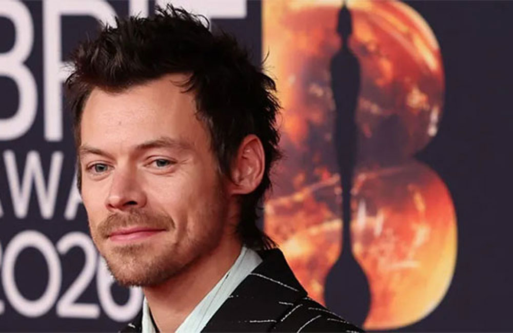 Harry Styles breaks his own sales record as new album hits number one