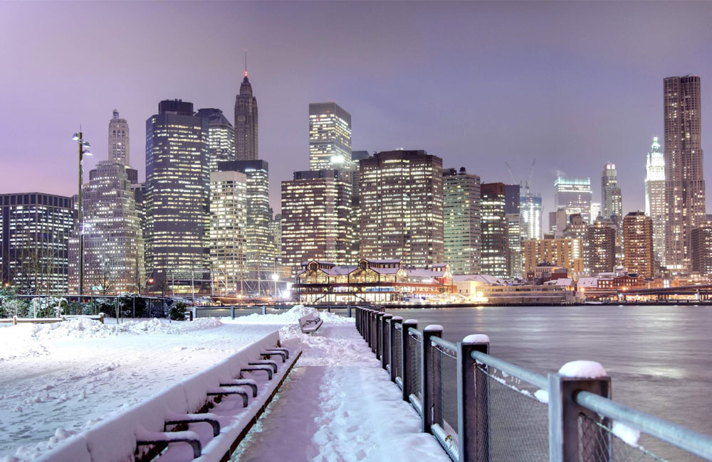 New York, other US states under state of emergency as snow falls amid blizzard warning