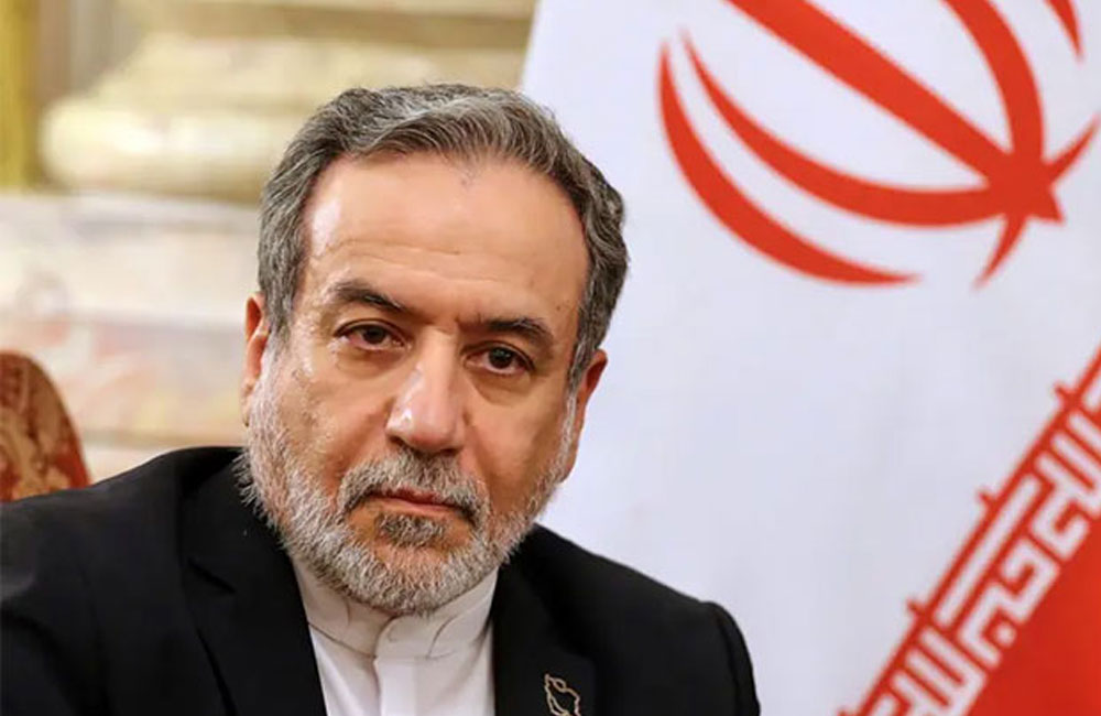 Iran’s Foreign Minister denies US talks, calls mediation ‘admission of defeat’