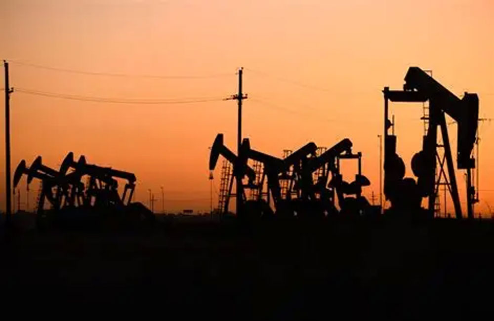Global oil prices rise after Trump address