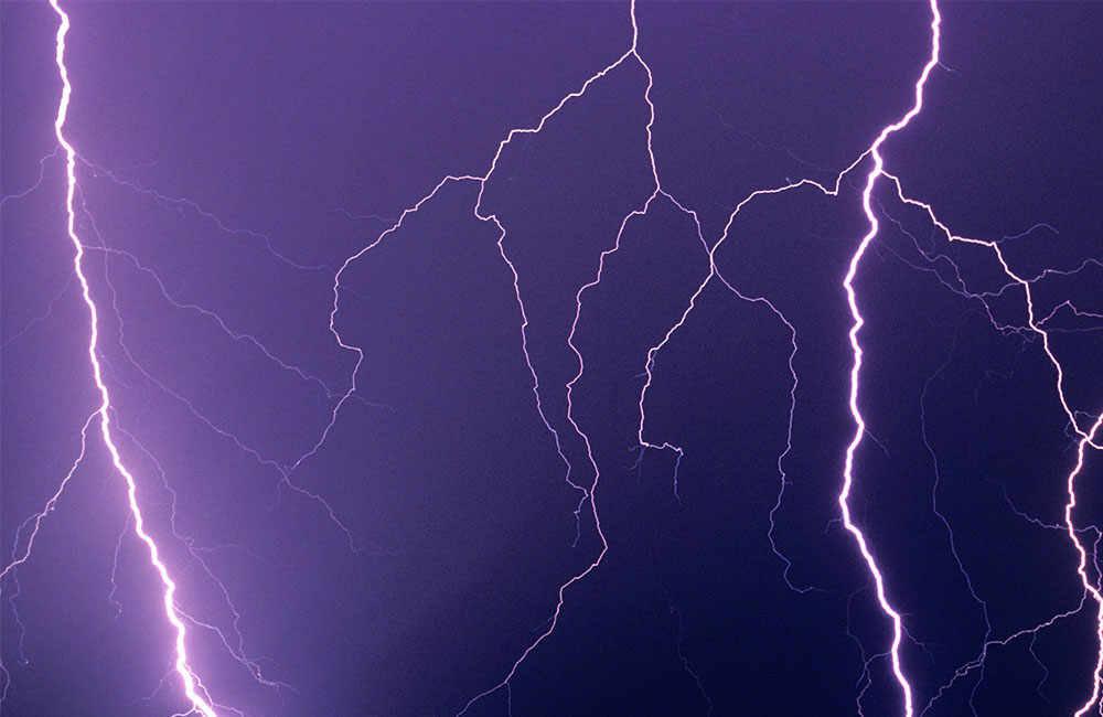 Amber Alert Issued for Severe Lightning Across Multiple Provinces