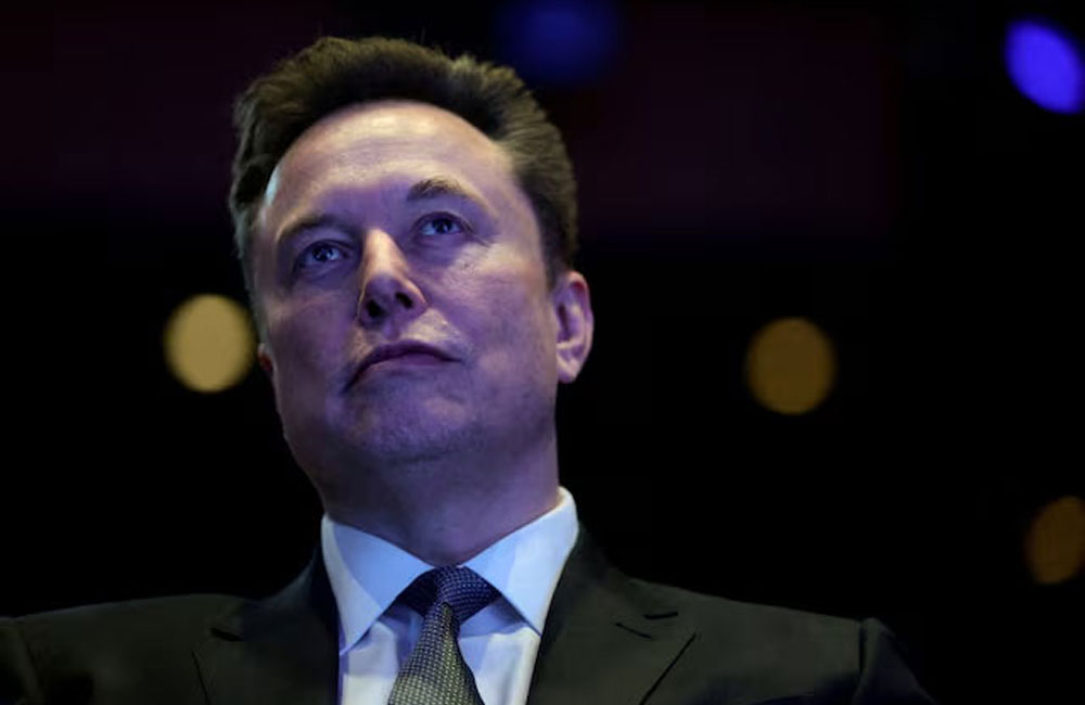 Mexico weighs legal action after Elon Musk links president to drug cartels