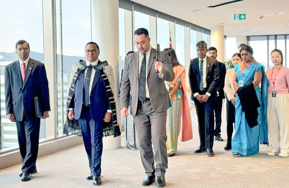Sri Lanka’s Foreign Minister Receives Historic Māori Welcome in New Zealand