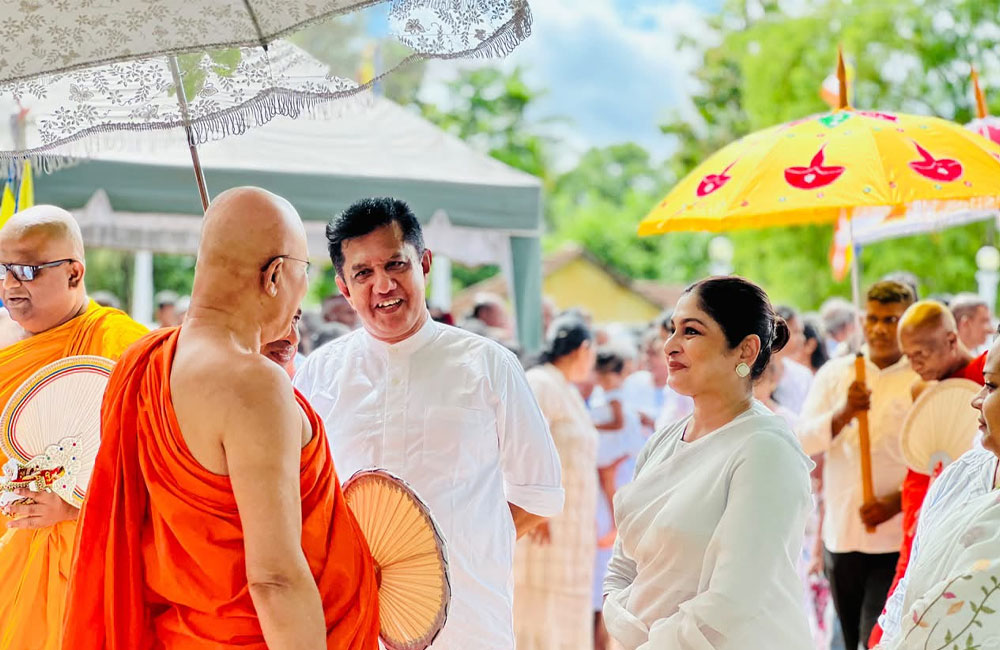 Foundation stone laid for new monastic building at historic Yataththawala Rajamaha Vihara