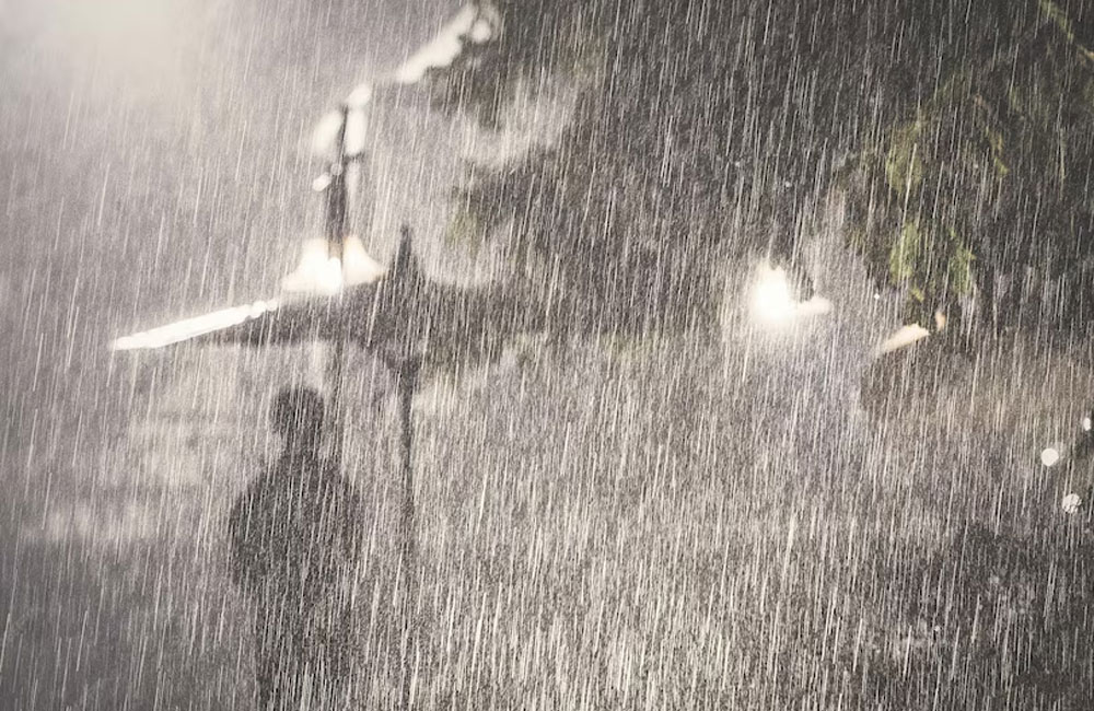 Widespread Severe Rainfall and Strong Winds Forecast Across Sri Lanka Today