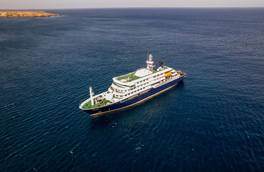 Three dead in suspected virus outbreak on Atlantic cruise ship