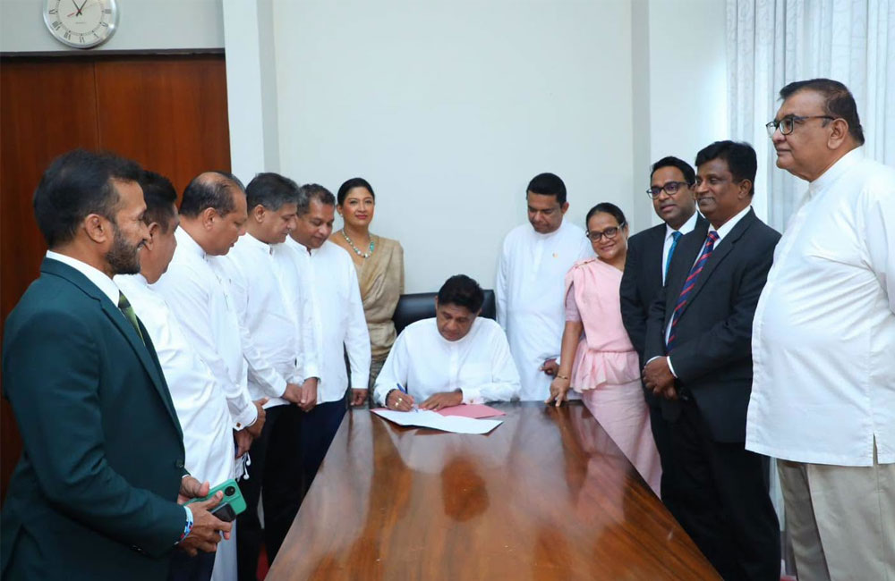 SJB moves no confidence motion against Justice Minister