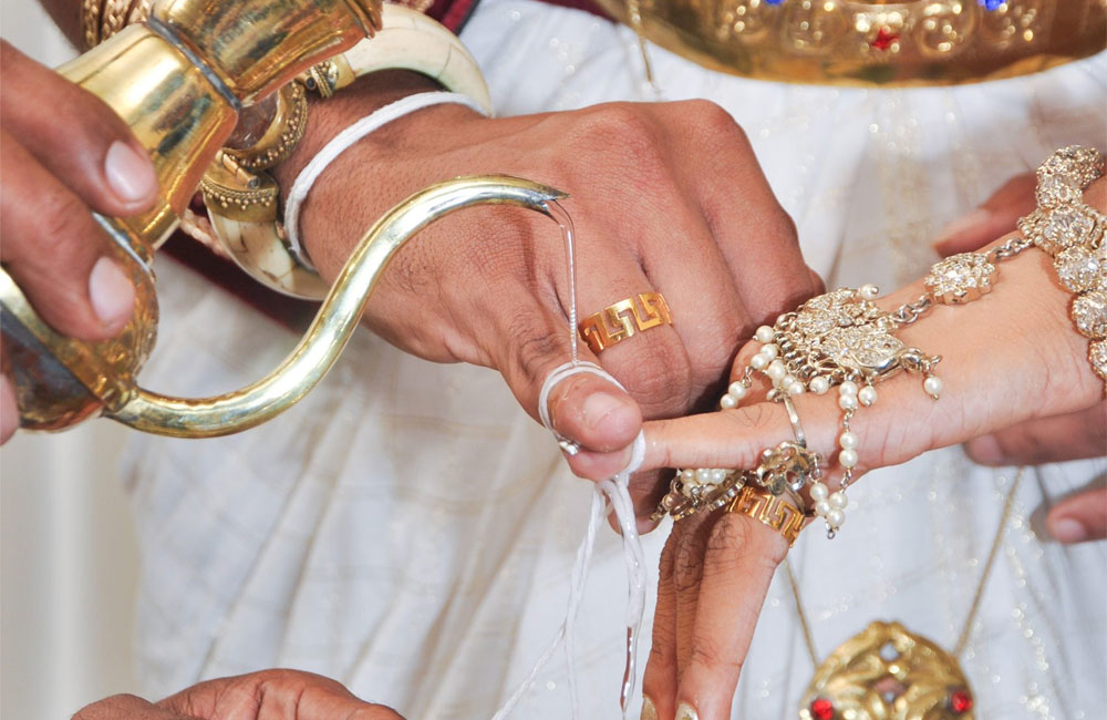 Sri Lanka sees 8 pct drop in marriages in 2024